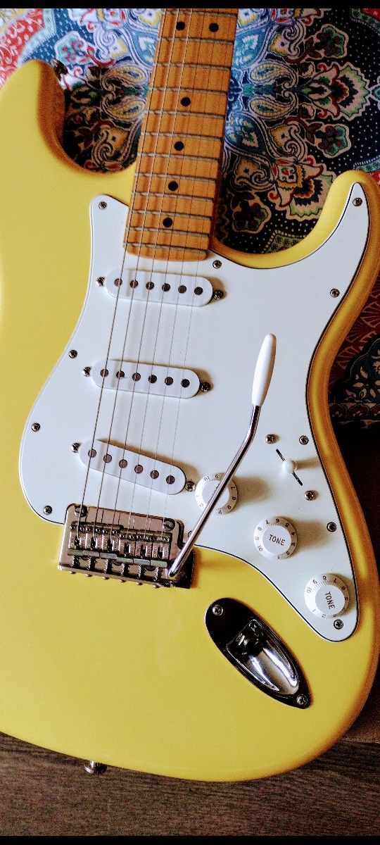 Fender Stratocaster LTD Edition, Buttercream & Cool Maple, Awesome Performer In Gorgeous Condition +with a Gig Bag; Trade Ur Telecaster +$ To U ?
