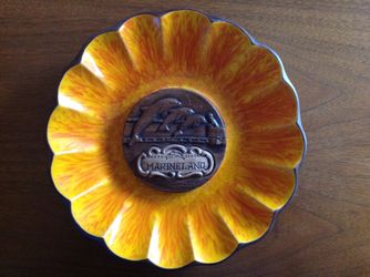 Marineland collector plate