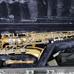 Yamaha Alto Saxophone YAS-26 FOR SELL $1,000