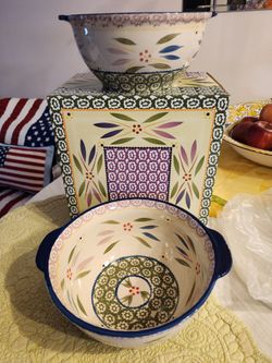 New, Boxed, Temp- Tations Mixing Bowls Set of 2