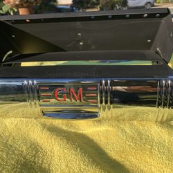 Original Tissue Dispenser ( STAMPED ) AUTO-SERV KLEENEX TISSUES