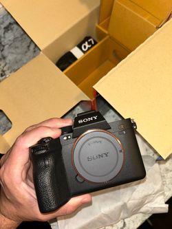 Sony Alpha a7S Mirrorless Camera Body