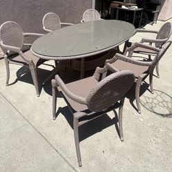 Sierra Vista Outdoor Dining Set