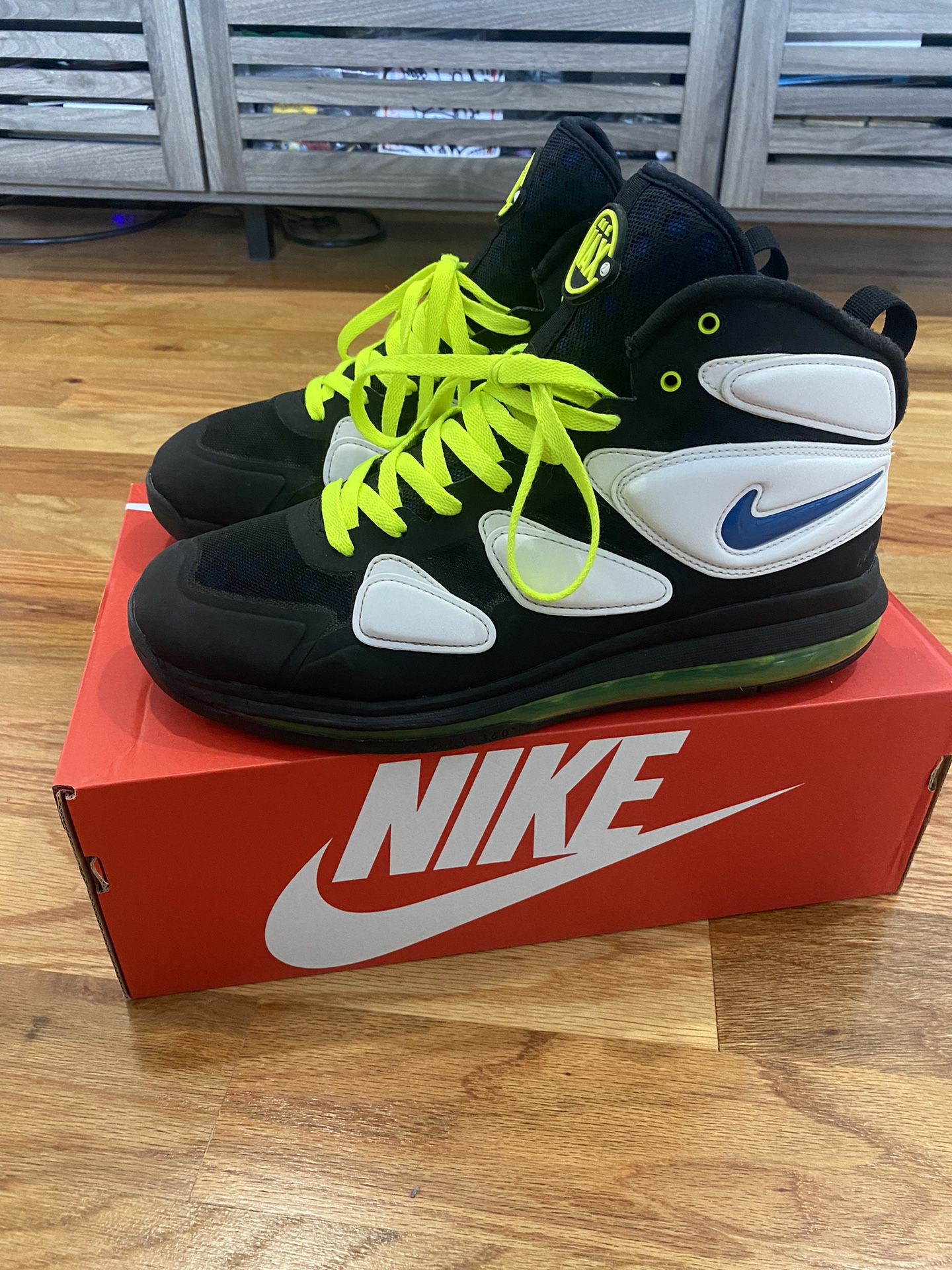Vintage Nike Air Max 180 SQ for in Kearny, NJ - OfferUp