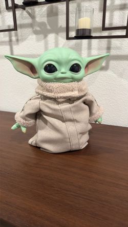 Star Wars Grogu Plush 11” - Disney MEGA Estate Sale 