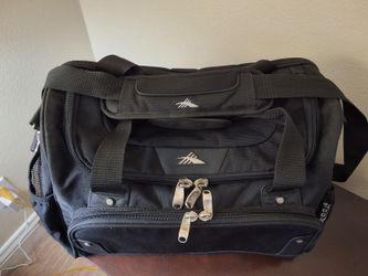 High Sierra 20" Carry-On Bag – Multi-Pocket Travel & Laptop Organizer