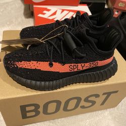 Yeezy 350 V2 (infants)