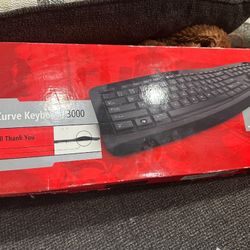 Microsoft Comfort curve keyboard 3000 RARE !!! New