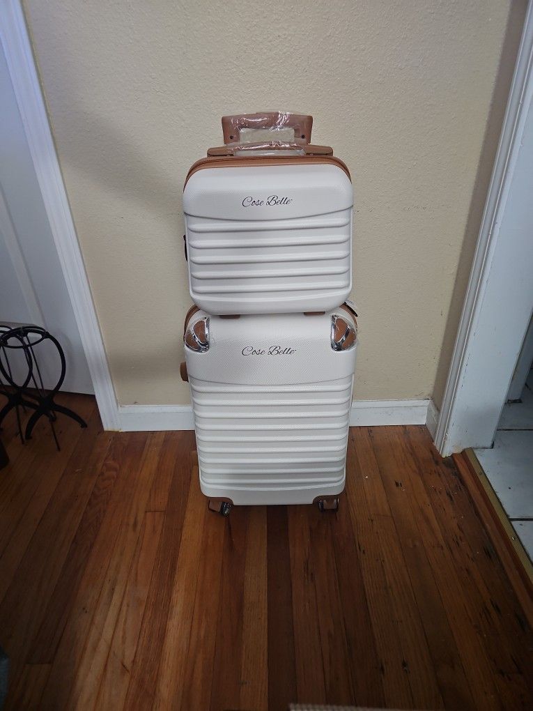 Hard Shell Luggage 2 Piece Set