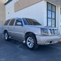 2004 Cadillac Escalade