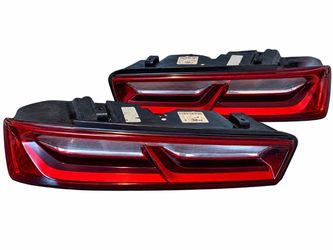 OEM 2016–2018 Chevy Camaro LED Tail Lights Left & Right Pair – Factory GM