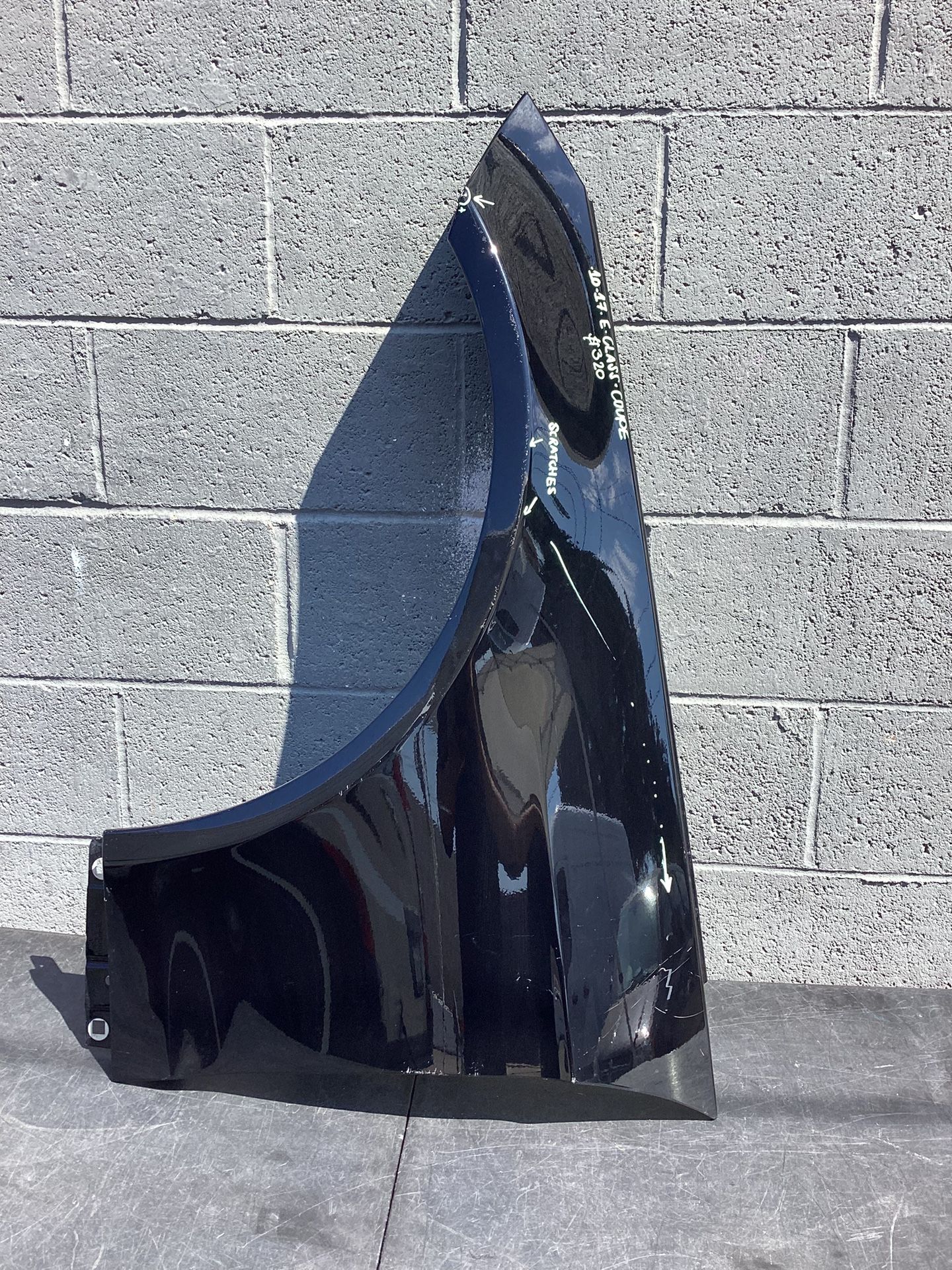 2010 - 2017 Mercedes E-class Coupe Driver Side Fender OEM