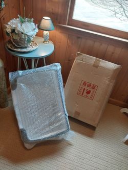 Adorable! New Cat Litterbox! In Jacksonville Florida! Area Westsidade  32205.