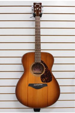 Yamaha FS700S SDB Acoustic Guitar Sand Burst 6-String Folk Size with  Strap
