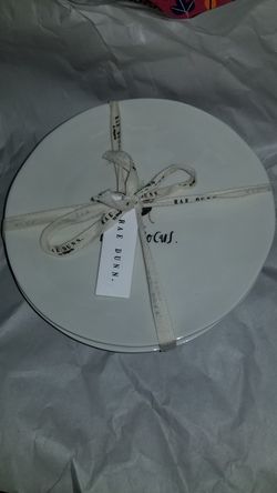 Rae dunn Halloween plates