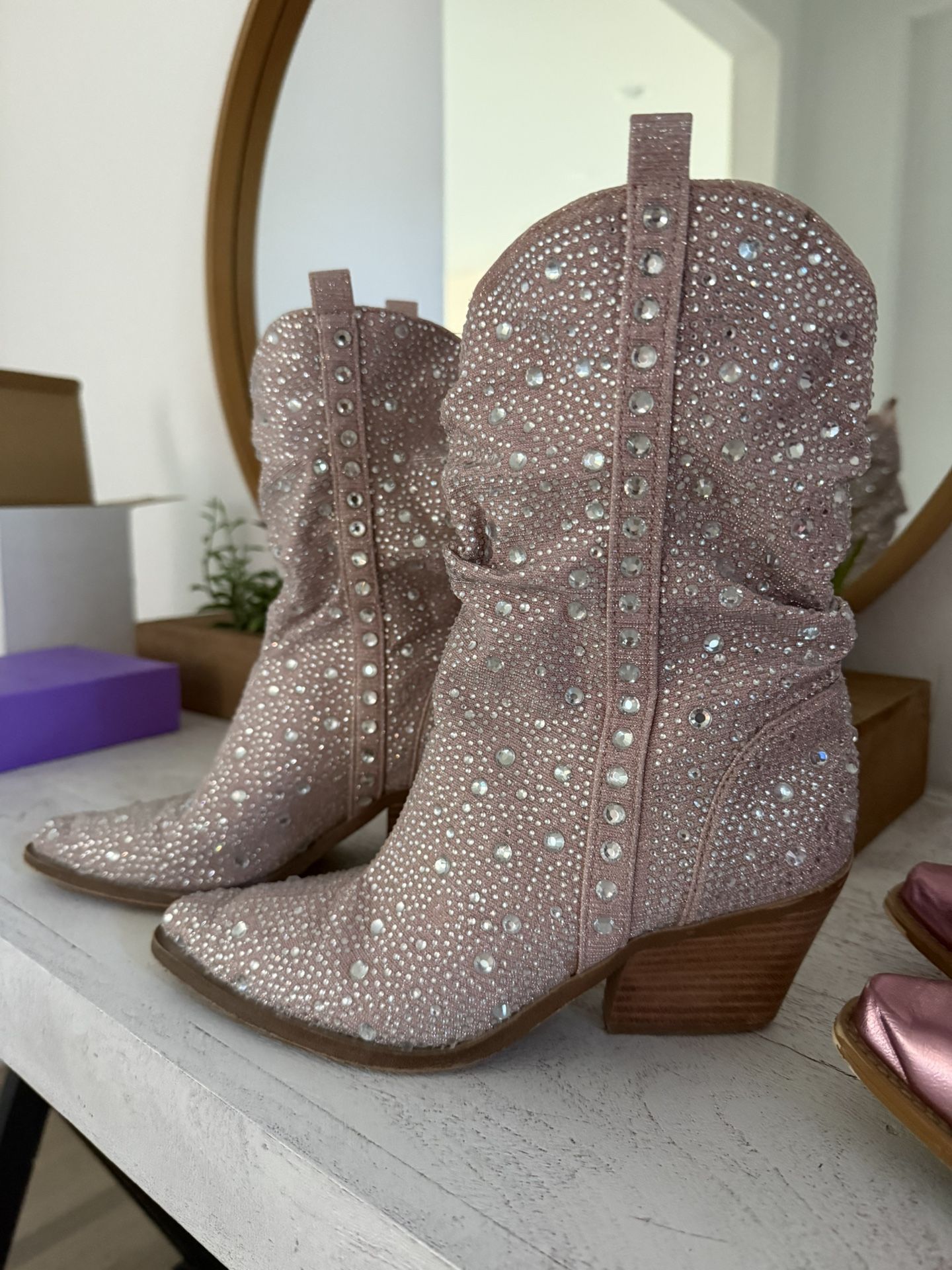 Jessica Simpson cowboy Boots Size 6