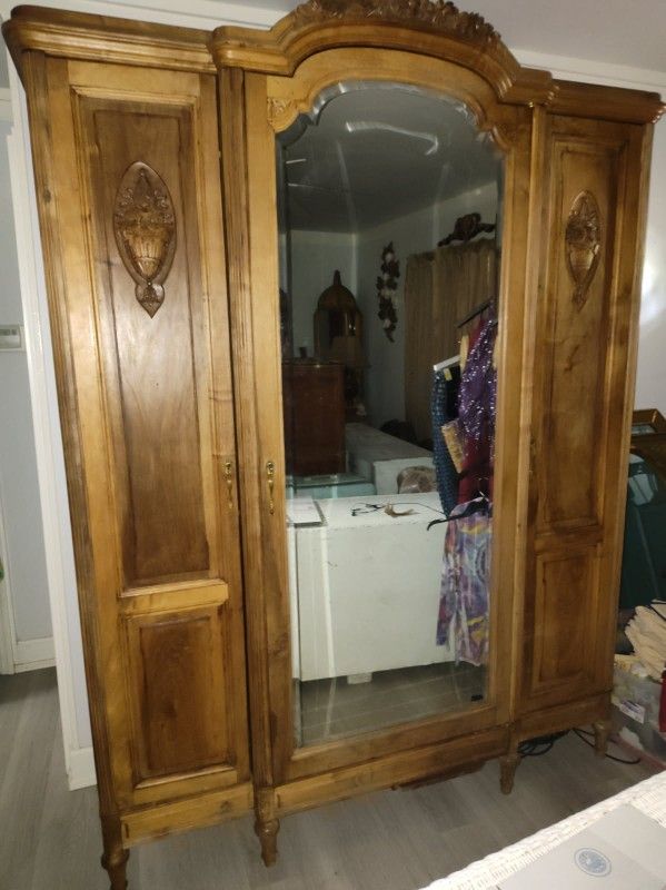 Estate Sale