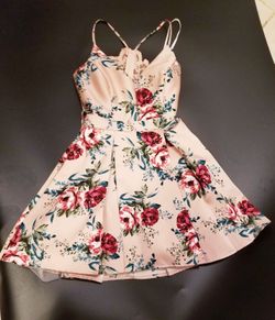 Dress Mini in Pink with Flowers Windsor BRAND NEW (SIZE 5)