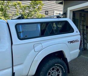 2nd gen  Toyota Tacoma canopy