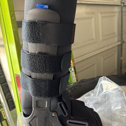 Walking Boot