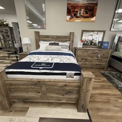 4 Pc QUEEN BEDROOM SET 