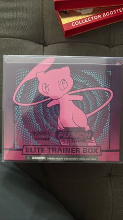 Pokemon FUSION STRIKE ETB