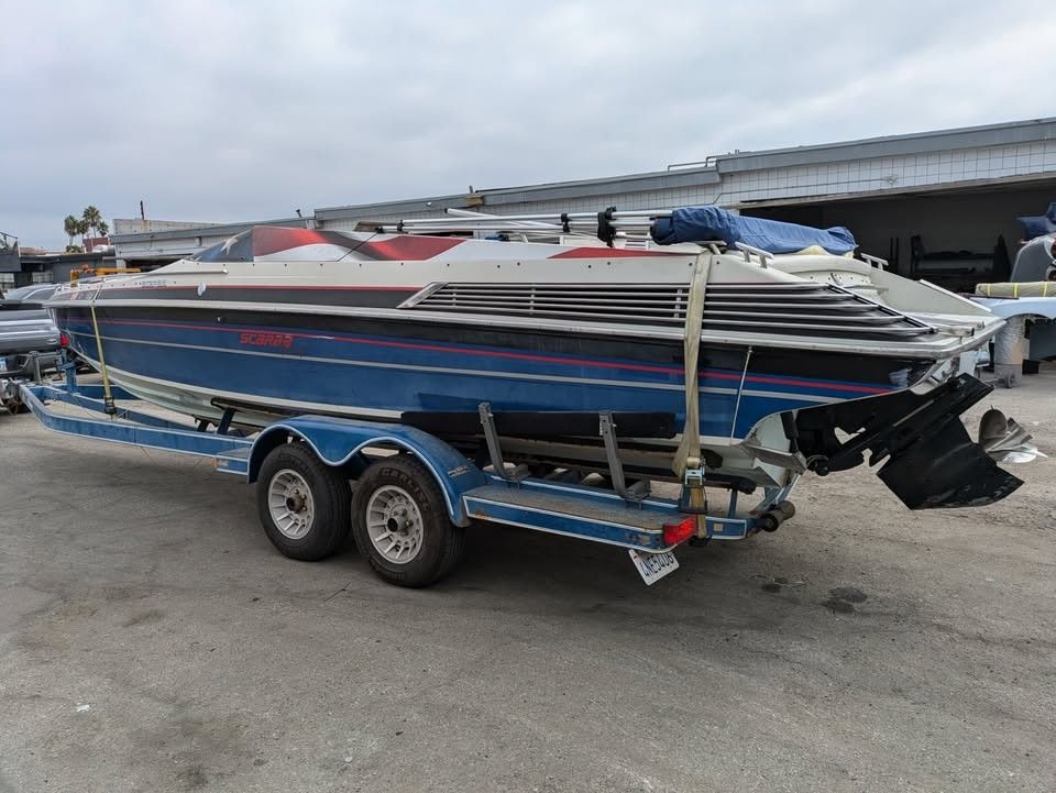 1989 Scarab Excel 28