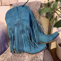 Cowgirl Boots Size 7.5 