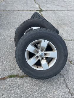 RAM OEM RIMS and TIRES (Set of 4) (fits 09-18 RAM 1500)