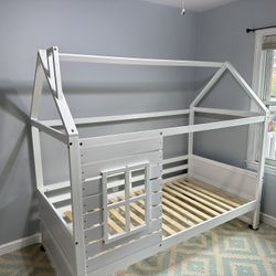 Twin House Bed 