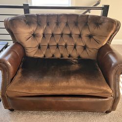 Velvet Sofa - 2 Seater 