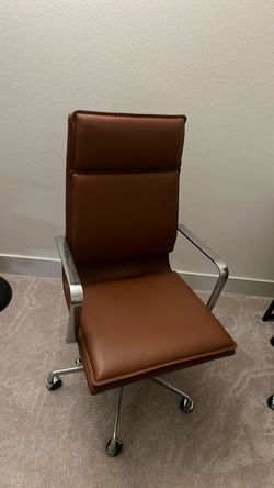 Office chair like new , high quality