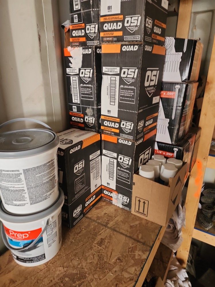 Quad Blak And. White