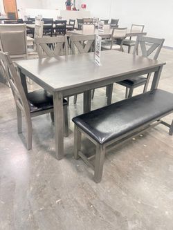 Comedor De Madera Nuevo En Su Caja