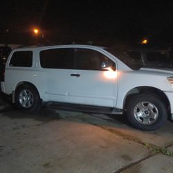 2004 Nissan Pathfinder Armada 