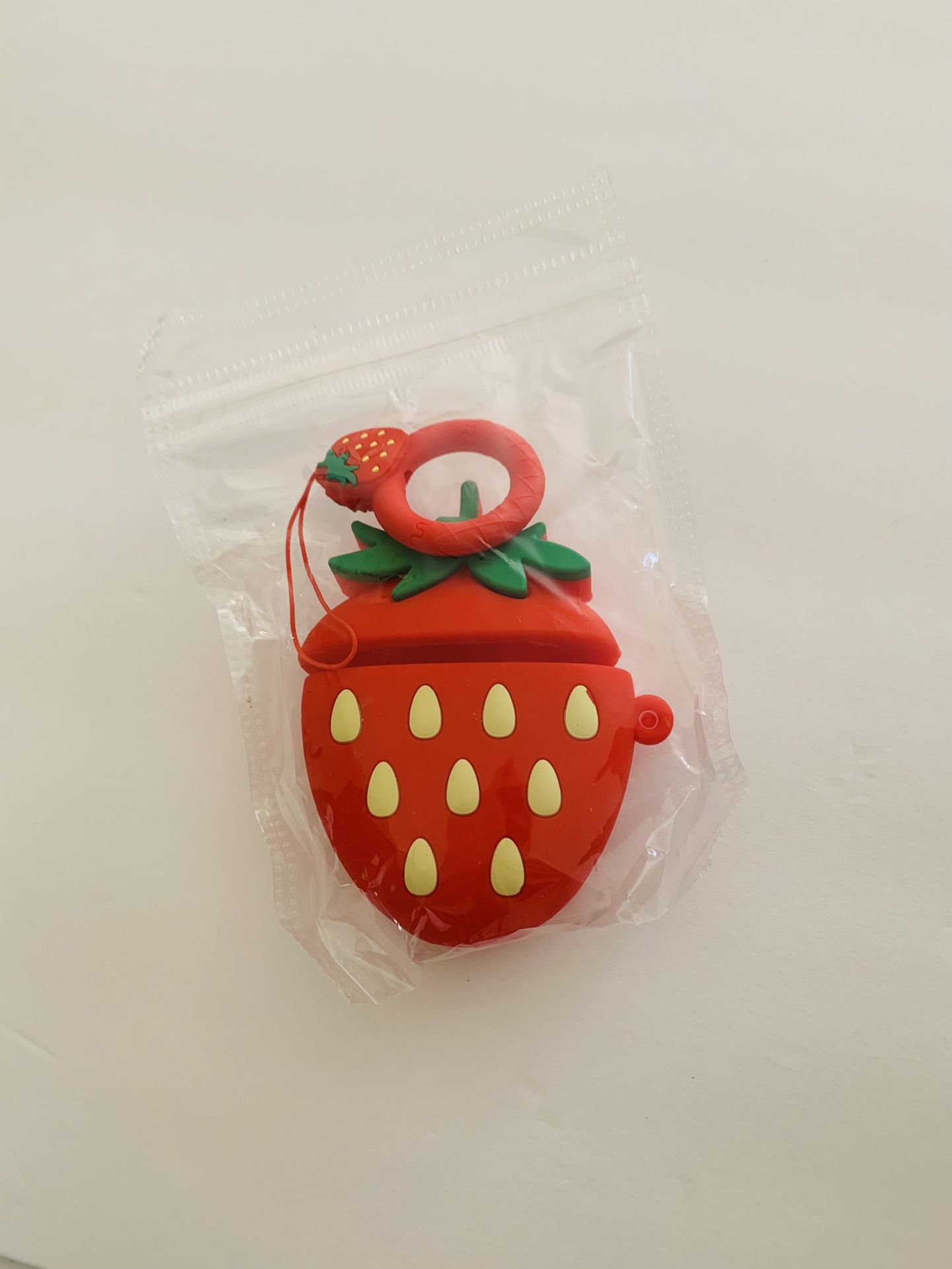 Strawberry  Airpodcase 