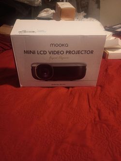 Projectors &TV wall mounts