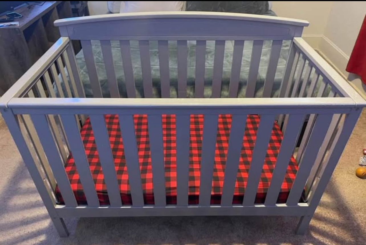 Crib & Mattress