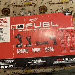 M18 Fuel 1/2 Hammer Drill Combo Kit 4 Pc