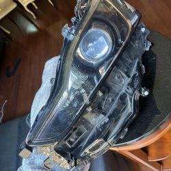 Headlight 