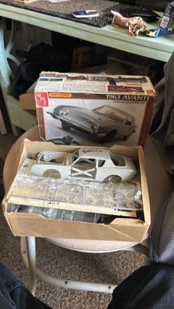 AMT matchbox 1963 a AVANT I reggie Jackson autograph model kit
