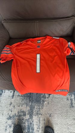 chicago bears fields jersey