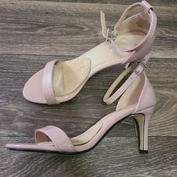 Women's Heels Size 7