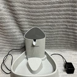 URPOWER Automatic Pet Fountain With Adjustable Water Flow Setting