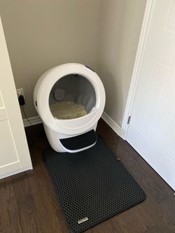 LitterRobot 4 Automatic Litter Box