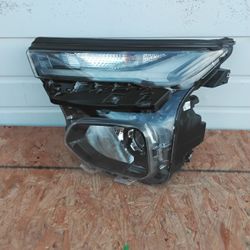 2021-2023 Chevy Trailblazer RS Halogen Headlight 