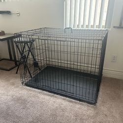 Dog Crate In Excellent  Condition. 