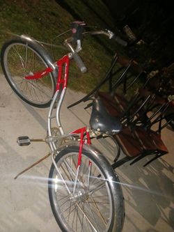SCHWINN BIKE GREAT CONDITION 60 FINAL PRICE