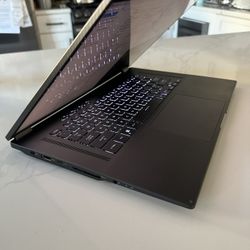 Asus X16 2-in-1 (Ryzen 9, 3070Ti, 32GB) 