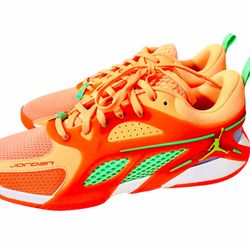 Air Jordan Basketball Shoe Men's Peach/Orange Size 12  in OG Box